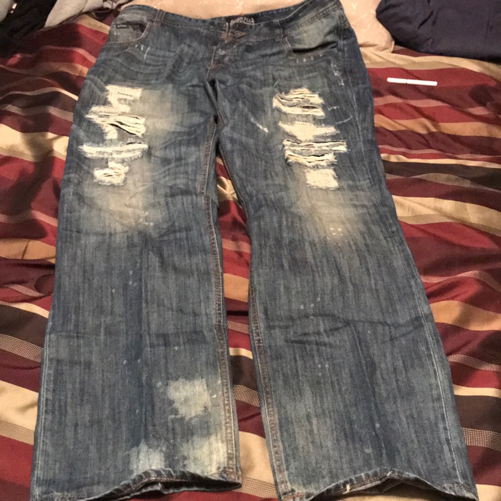 Born fly ripped jeans